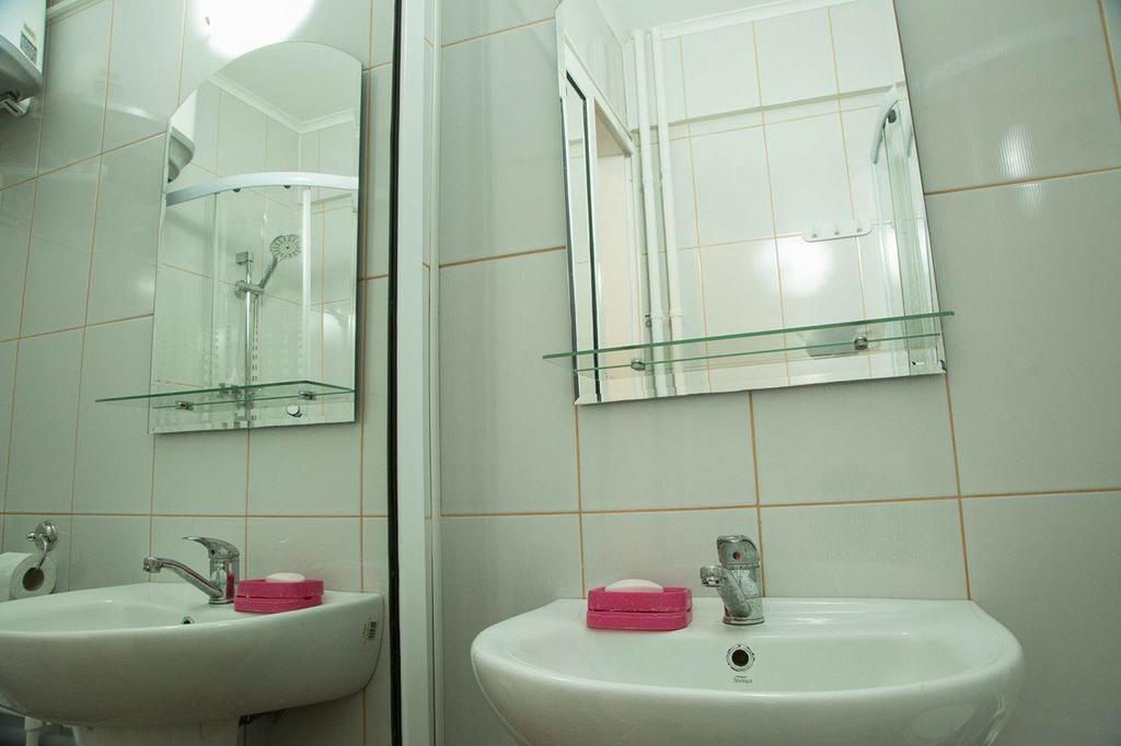 Belle Studio Apartment กาลาจิ ภายนอก รูปภาพ